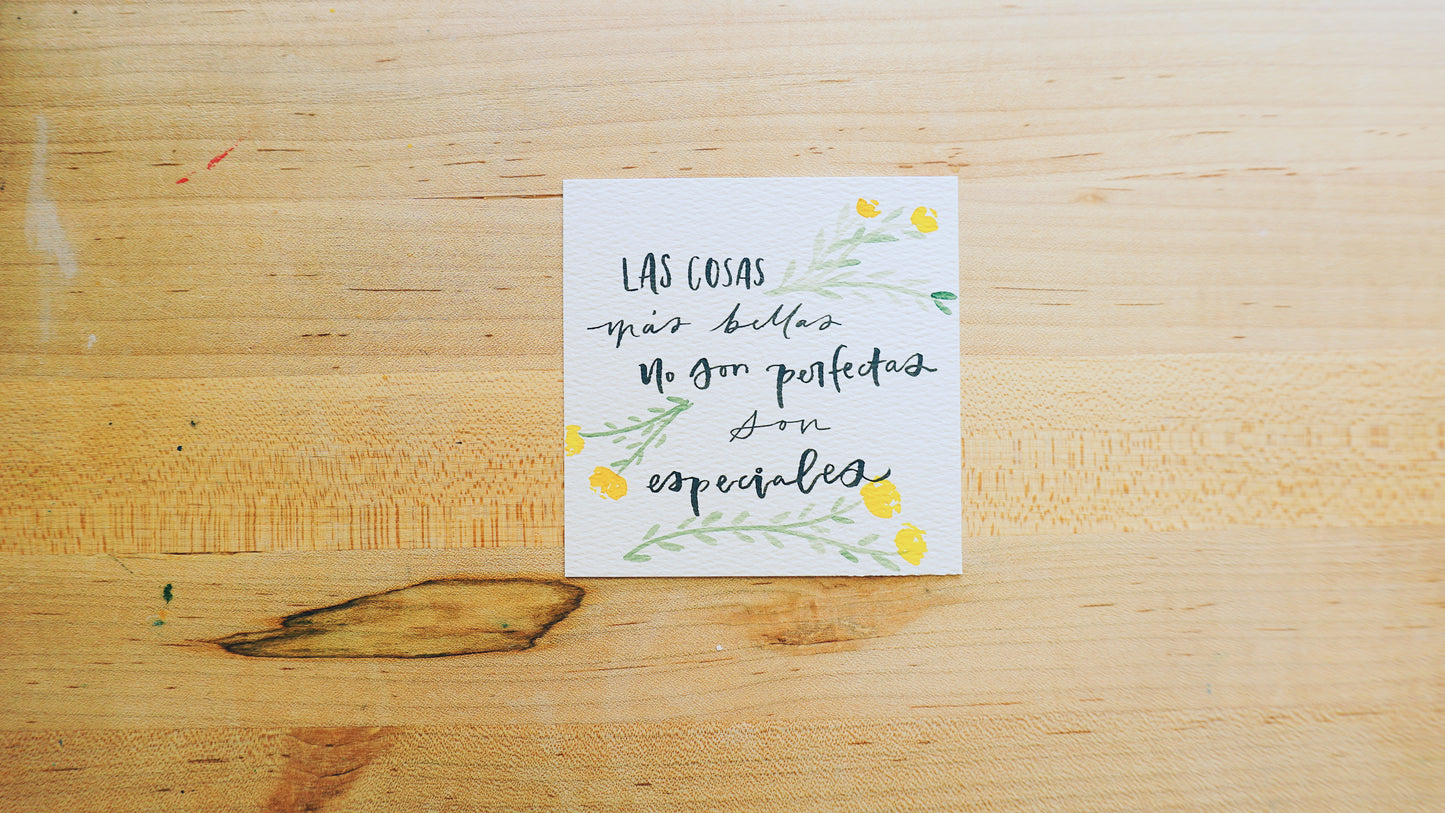 Las cosas mas bellas no son perfectas, son especiales - Postcard