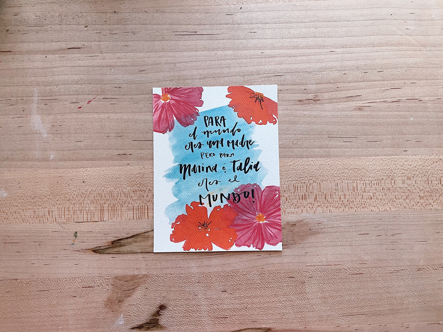 Mamá , Para Tu (Add Custom Names here) Eres El Mundo- Printed Postcard
