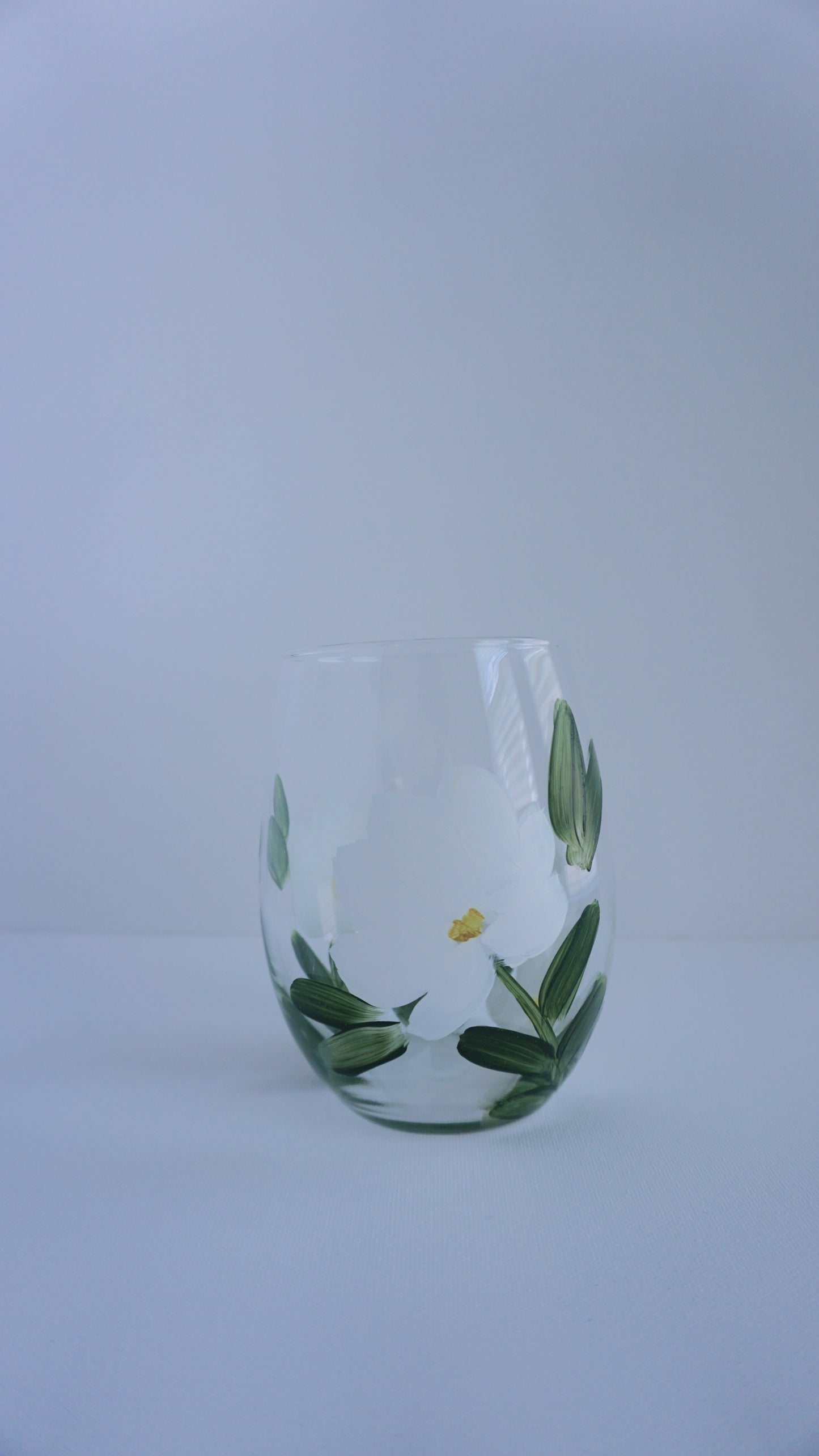 Hand Painted Stemless Wine Glass - White Flower