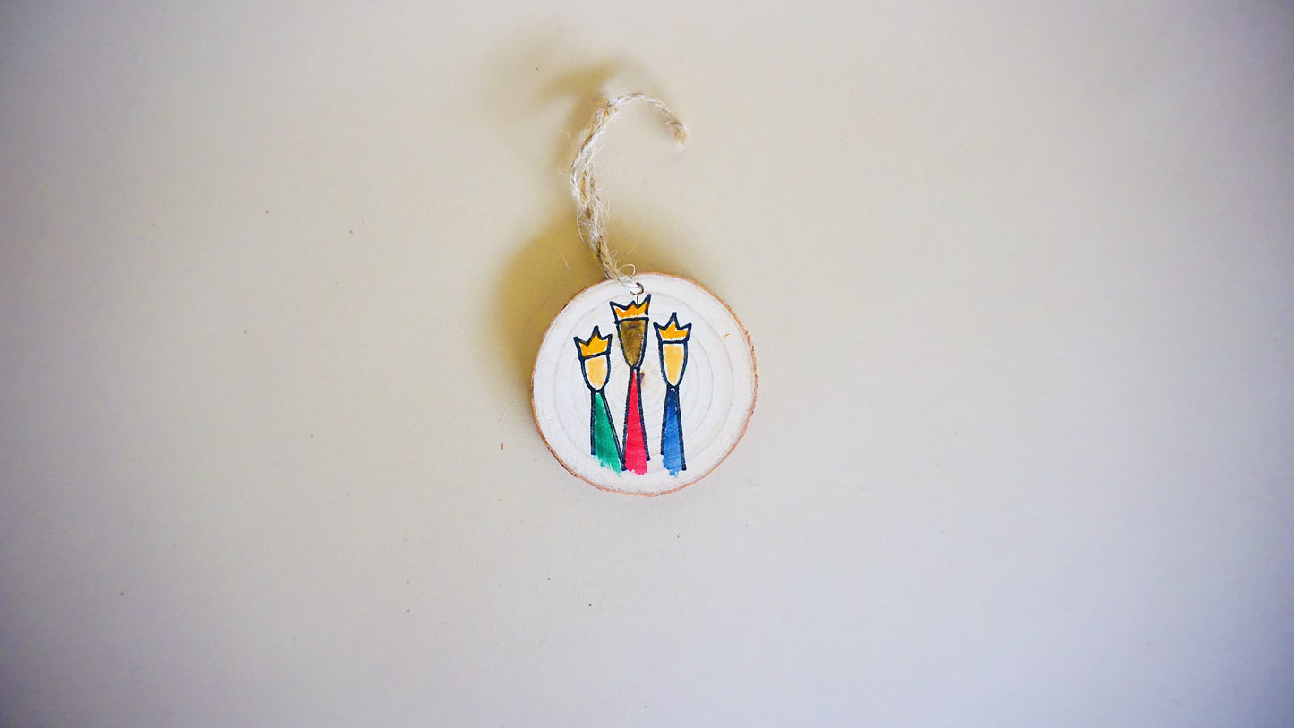 Tres Reyes Magos (Plain Background) - Round Wood Christmas Ornament