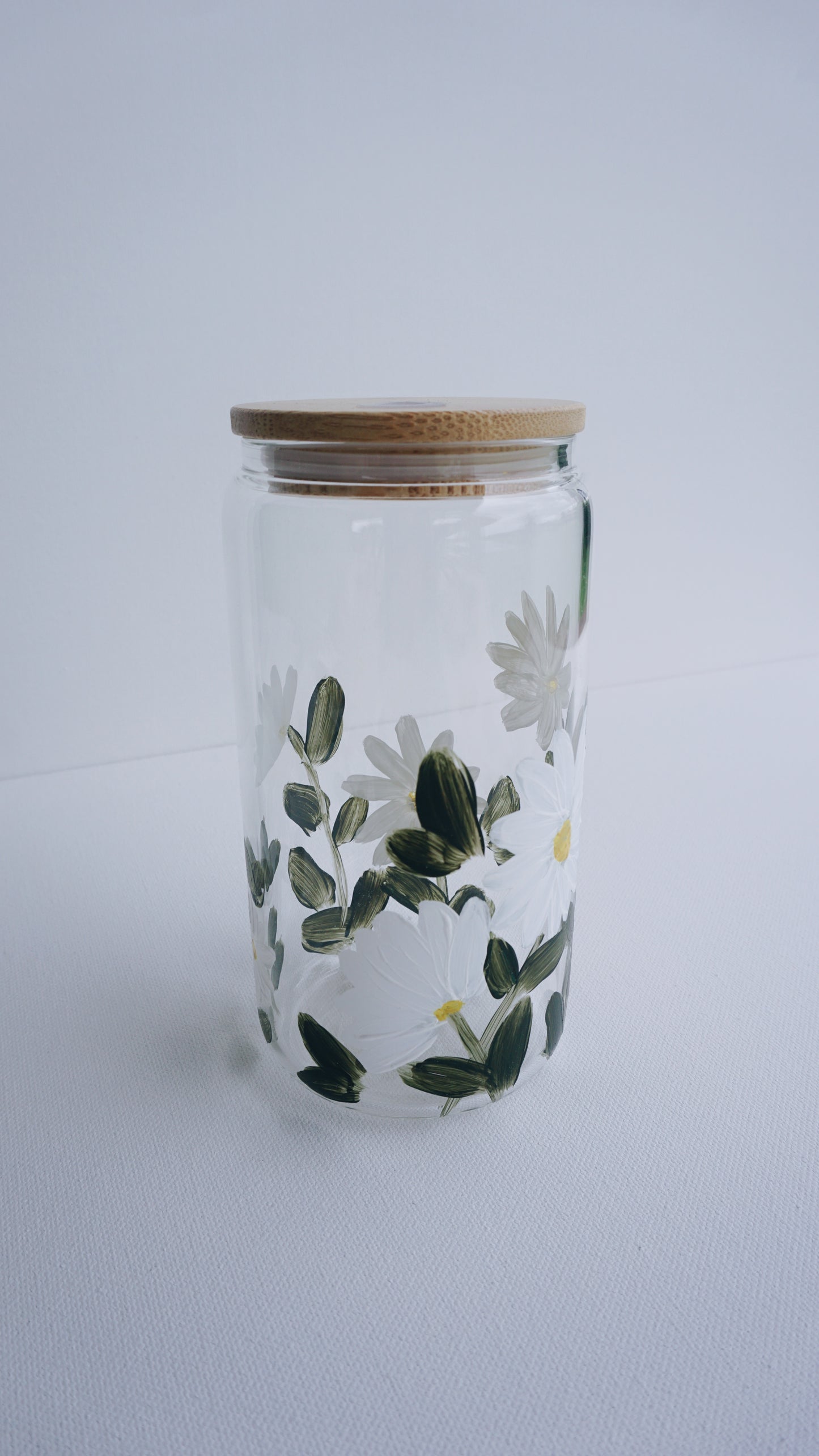 Hand Painted Glass Cup with Bamboo Lid and Glass Straw - White Margarita Flower