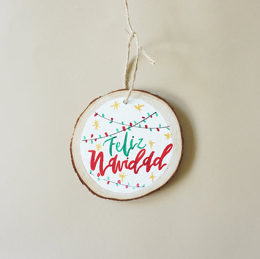 Feliz Navidad con Lucecitas - Round Wood Christmas Ornament